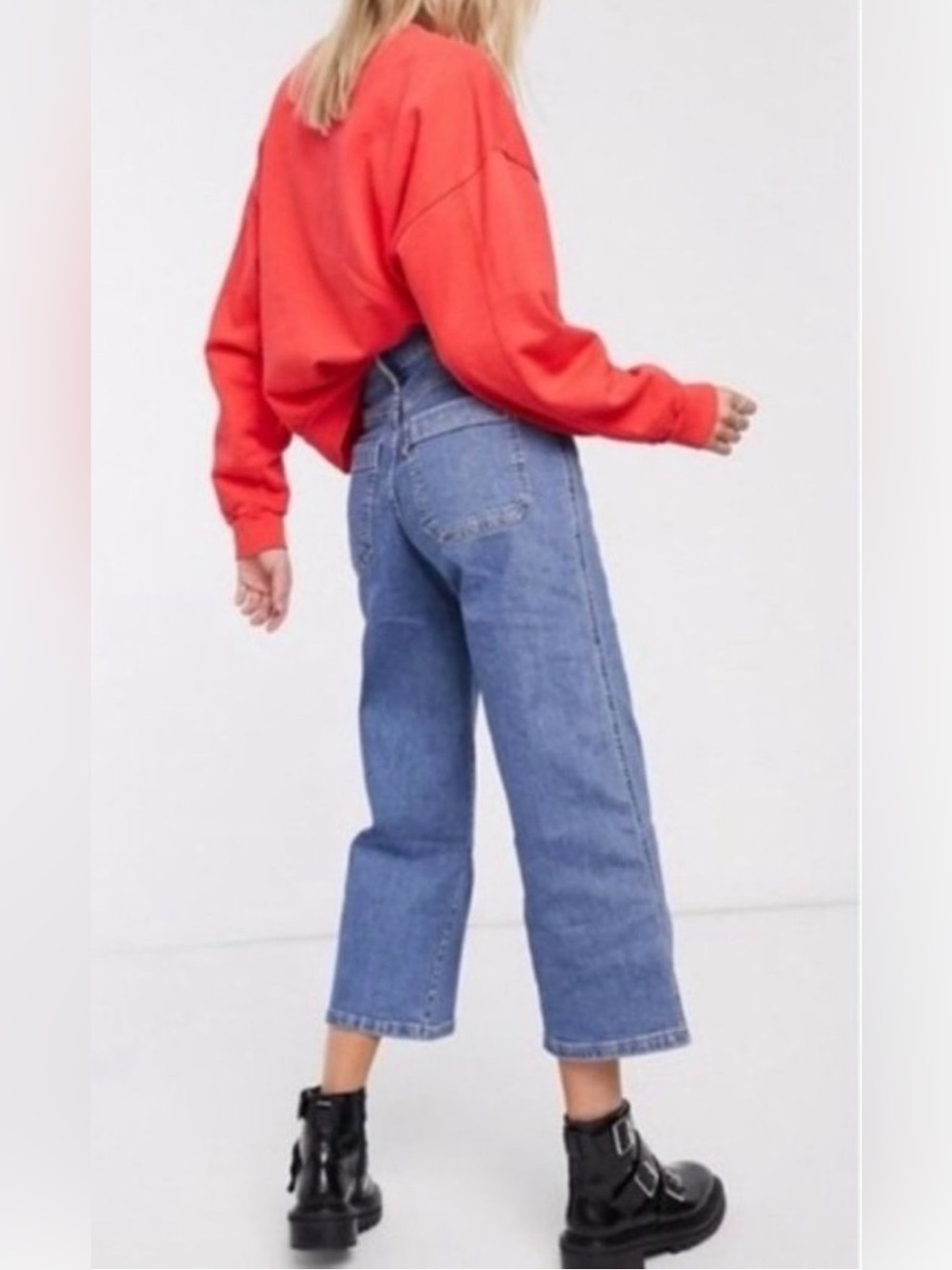 Levi’s Mile High Cropped Wide Leg Jean Button Fly Medium Wash Size 29 EUC